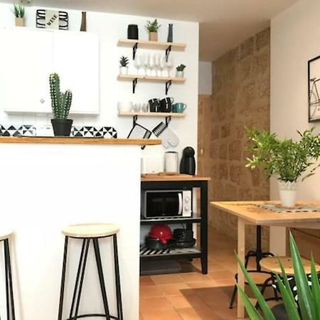 Superbe ! Appart T2 - Centre Historique & Tram - Situation Ideale Apartment Montpellier Bagian luar foto